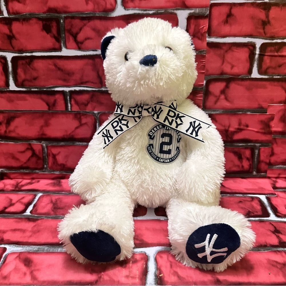 Ty Beanie Buddy Bear Derek Jeter plush Toy